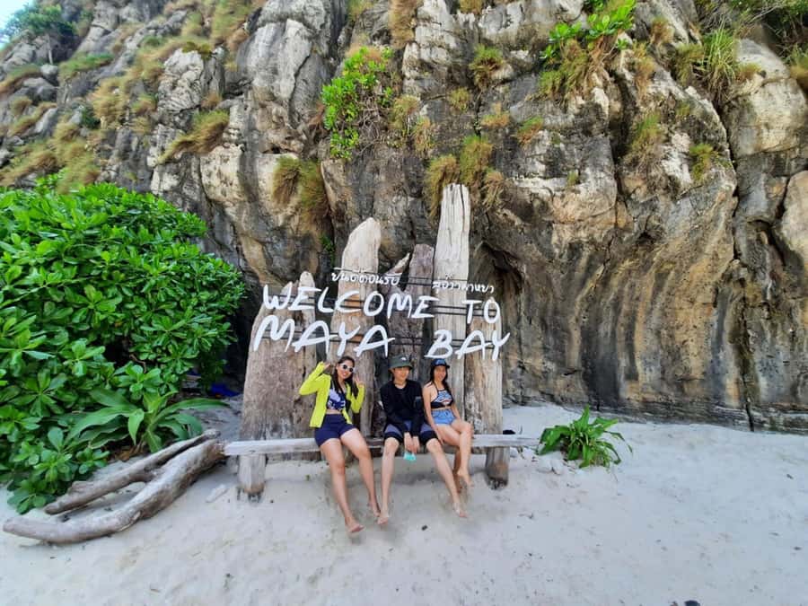 Phi Phi: Full-Day Phi Phi Islands & Sunset Tour by Speedboat - Mosquito Island and Nui Bay add two more water stops