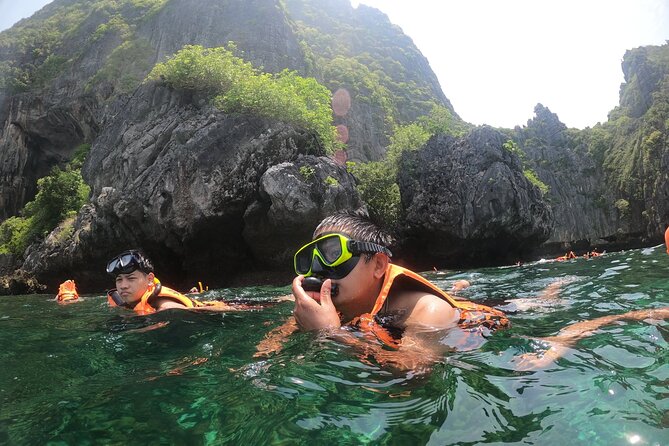Phi Phi Island Adventure Day Tour from Phuket Speedboat/Catamaran - What the $70 price really gets you