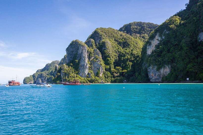 Phi Phi Island: Maya bay Sunset & Plankton by Speedboat - Maya Bay is the headline stop