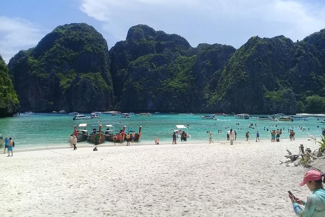 Phi Phi Islands and Khai Island Day Tour from Phuket by Speedboat - Green Island and the first snorkeling stop