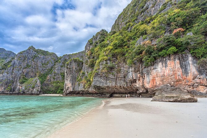 Phi Phi Islands and Khai Islands Snorkeling Tour By Speedboat From Phuket - Pi Leh Bay and Maya Bay