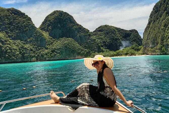 Phi Phi Islands and Khai Islands Snorkeling Tour By Speedboat From Phuket - Guides, crew, and the human side of the trip