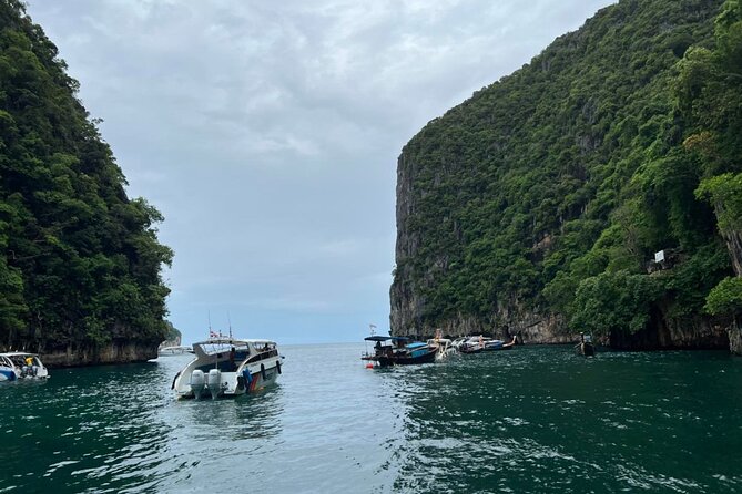 Phi Phi Islands and Maya Bay Tour by Speedboat from Krabi - Maya Bay, the famous opening scene