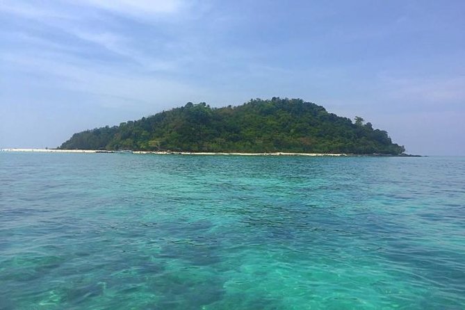 Phi Phi Islands Day Tour Bamboo and Maya Bay with Lunch By Speedboat - Maya Bay, the famous first look