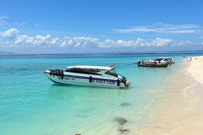 Phi Phi Islands Speedboat Tour Adventure from Krabi - Thai lunch and free time on Phi Phi Don