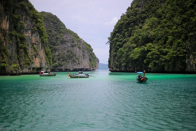 Phi Phi Khai Islands Excursion with Seaview & Lunch by speedboat - Koh Khai Nai and the final beach stop