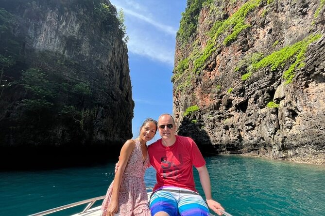 Phi Phi, Maya & Bamboo Island by Speed boat from Krabi - Maya Bay is famous, but timing matters