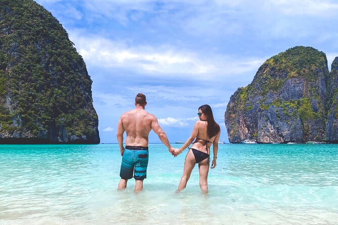 PHI PHI & MAYA & BAMBOO Premium Catamaran Max 28 pax - Phi Phi Leh: dramatic coves before the crowds build