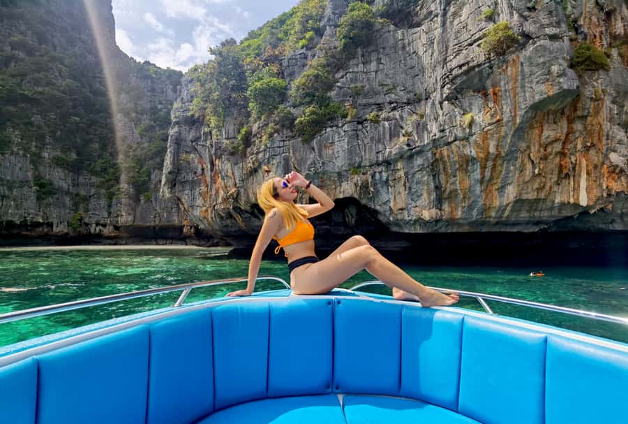 Phi Phi: Private Speedboat Tour with Maya Bay and Snorkel - The afternoon option and glowing plankton