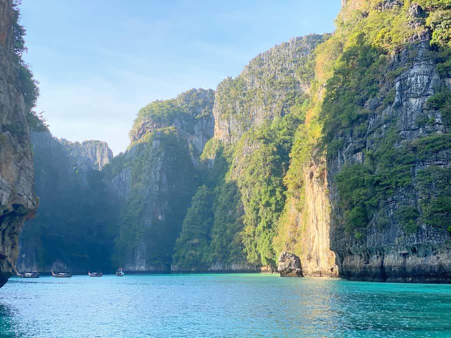 Phi Phi: Sunrise & Beat The Crowds to Maya Bay by Speedboat - Pileh Lagoon gives you the swim