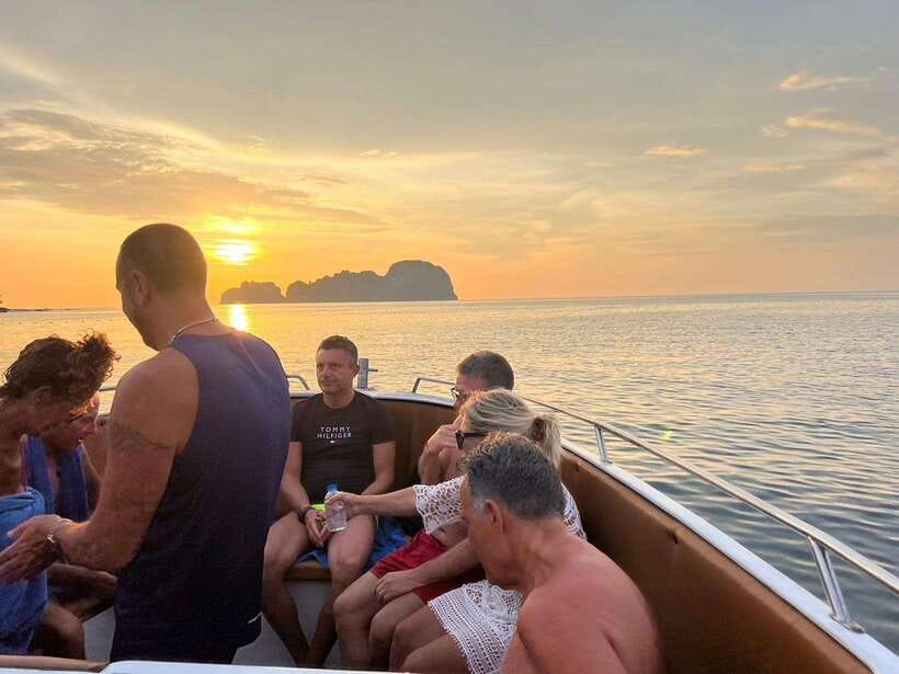 Phi Phi: Sunset and Plankton by Speed Boat with Snorkeling - Monkey Beach: wildlife with a clear boundary