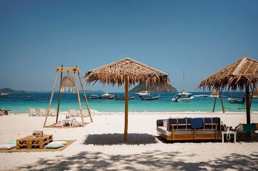Phuket: Banana Beach Speedboat Island Experience with Lunch - Should you book the Banana Beach speedboat trip?