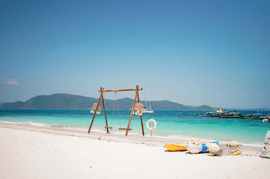 Phuket: Banana Beach Speedboat Island Experience with Lunch - The sea kayak and optional paid activities