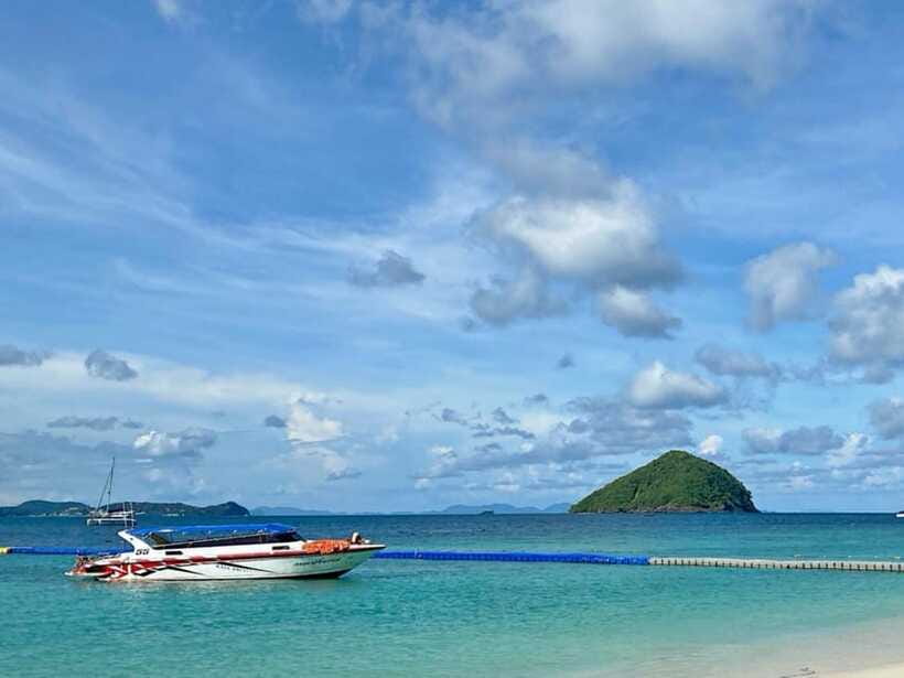 Phuket: Day Trip to Coral and Racha Island by Speedboat - What the Guide Adds to the Day