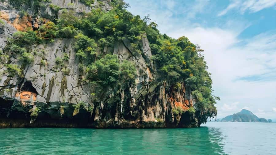 Phuket: James Bond Island Day Trip by Speed Boat with Lunch - ZCoco Beach and the last hour