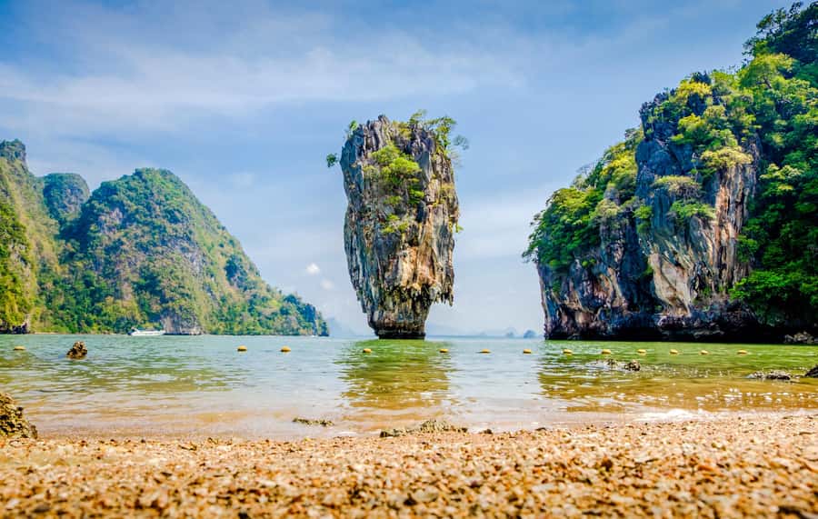 Phuket: James Bond Island, Floating Village Speedboat Tour - James Bond Island and the famous rock