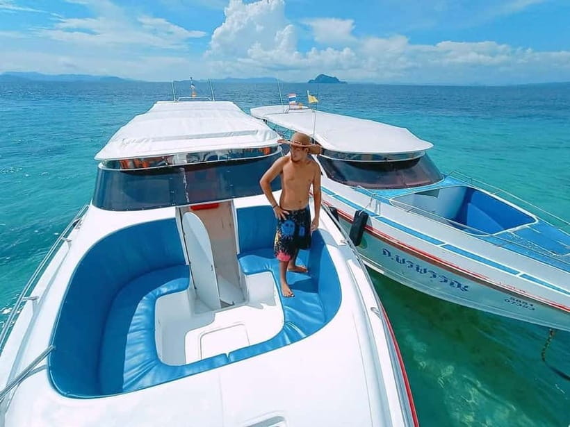 Phuket: KHAI ISLANDS TOUR with LUXURY SPEEDBOAT - Khai Nai combines fish and beach time