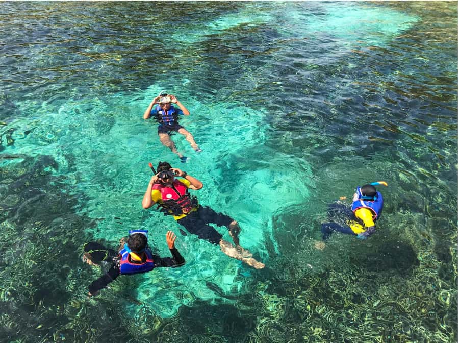 Phuket/Khao Lak: Similan Islands Speedboat Tour with Lunch - Bangu Island and the first snorkeling stop