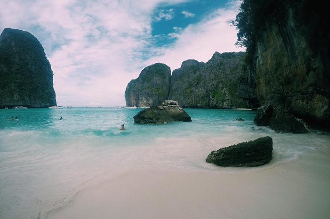 PHUKET-Phi Phi Island-Khai Island-Lunch by Sea Angel Speed Boat - Key points to know before booking
