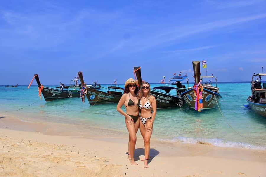 Phuket: Phi Phi & James Bond Island Combo Day Tour w/Lunch - Two famous island groups in one packed day
