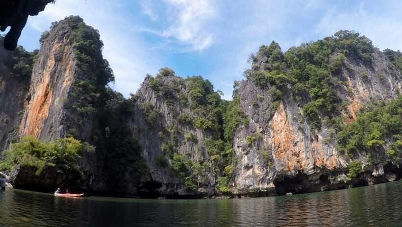 Phuket: Phi Phi & James Bond Island Combo Day Tour w/Lunch - Canoeing through Phang Nga Bay