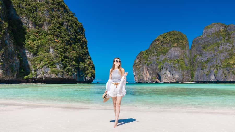 Phuket: Phi Phi Pileh Lagoon Bamboo Island by Speed Boat - Speeding toward Phi Phi Leh