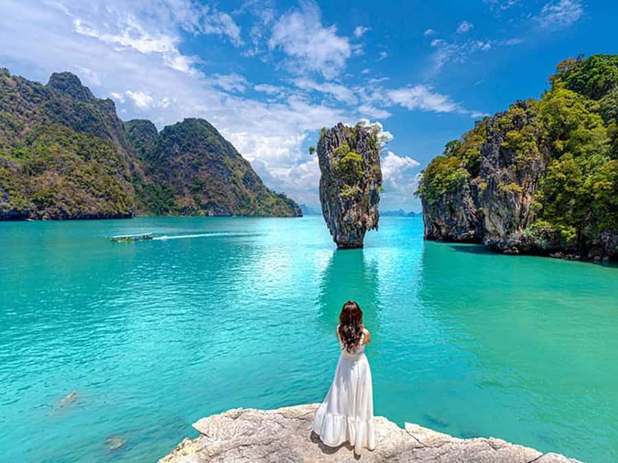 Phuket: Private Luxury Speed Boat to James Bond Island - Panak Island and the sea caves