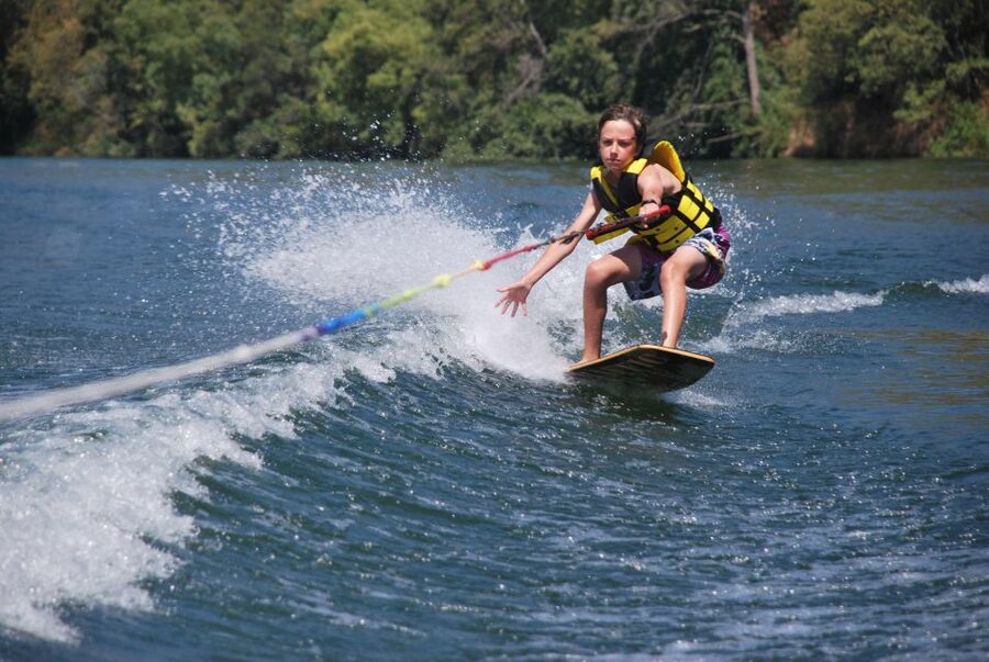 Pinhão: River Douro Speedboat Tour with Water Sports - Photo stops, swimming, and the quieter side of the river