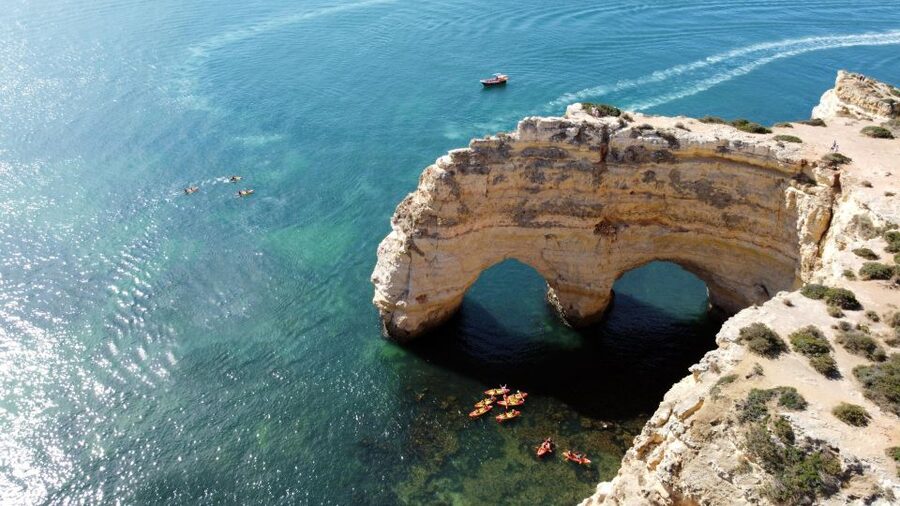 Portimão: Benagil Caves Speedboat and Kayak Guided Tour - Why the boat and kayak combination works