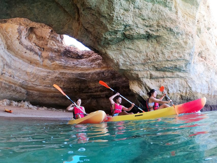 Portimão: Benagil Caves Speedboat and Kayak Guided Tour - The ride back to Portimão