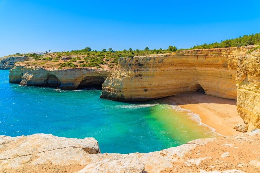 Portimão: Benagil Sea Caves Speedboat Adventure Tour - Key points to know before booking