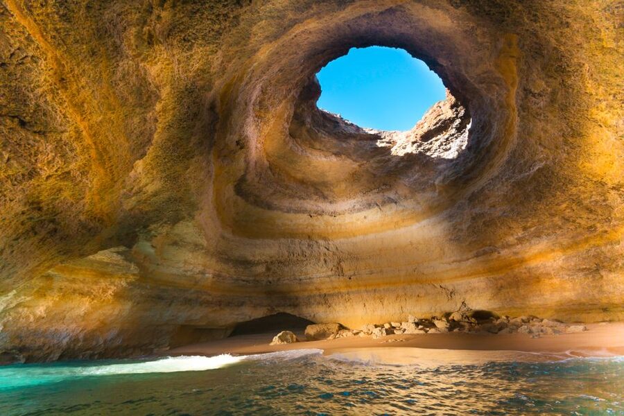 Portimão: Benagil Sea Caves Speedboat Adventure Tour - A fast start from Portimão