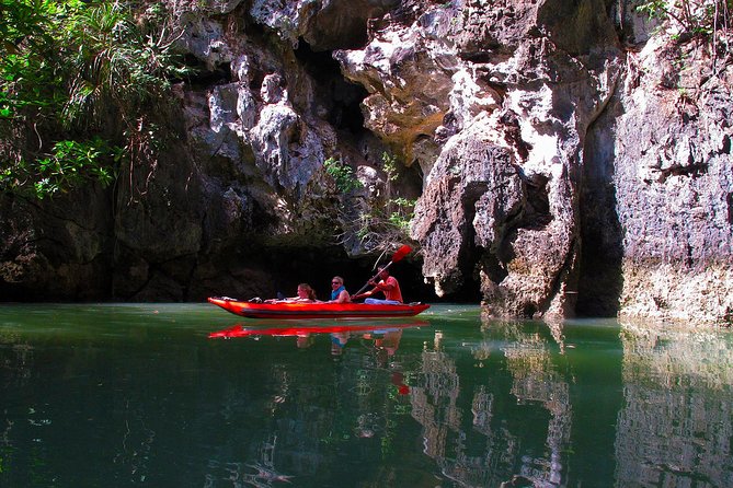 Premium Speedboat to James Bond, Panyee, Hong, Naka Island - Kayaking through Hong Island’s lagoons