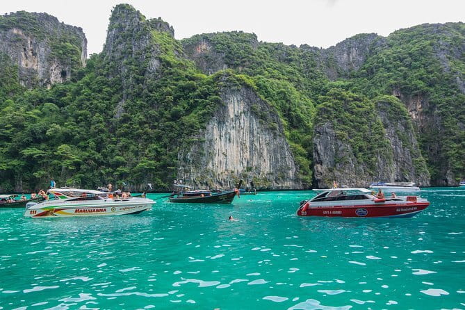 Premium Speedboat Tour: James Bond Island, Phuket - James Bond Island and the famous Phang Nga Bay scene