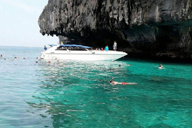 Premium Tour to Phi Phi & Bamboo Island Tours by Speed boat - Maya Bay, seen but not entered