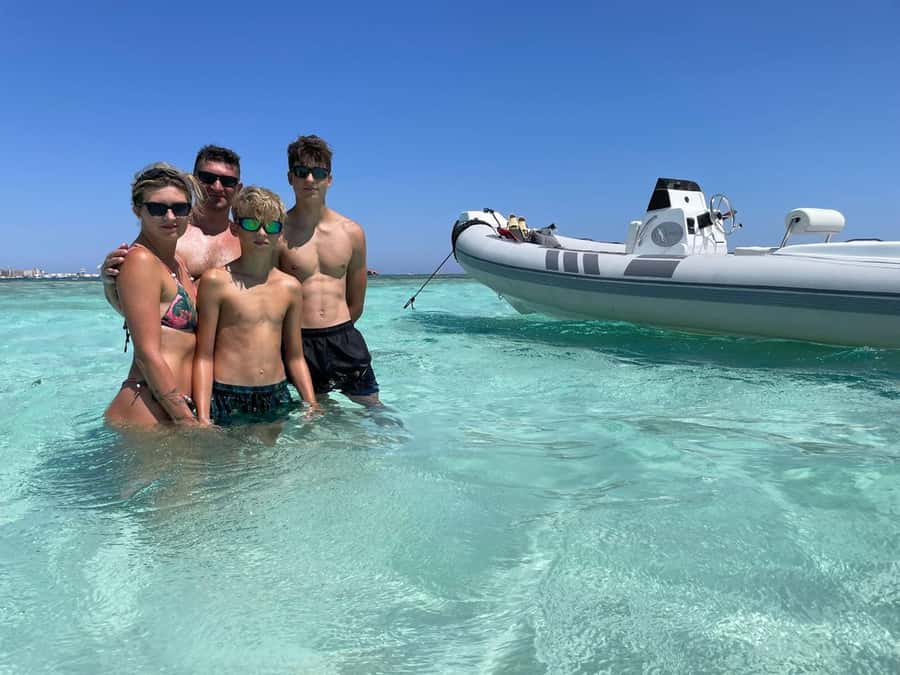Private 4-Hour Speedboat Trip with Island Stop - Speeding across the Red Sea under a canopy