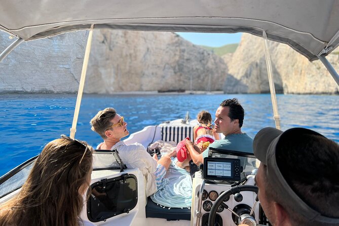 Private 7m 250hp speed boat tour Shipwreck Blue caves up to 8pax - Planning around weather and timing