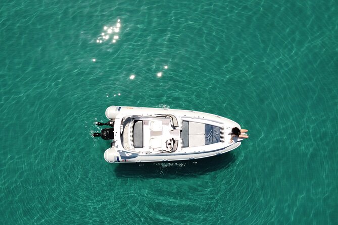 Private 7m 250hp speed boat tour Shipwreck Blue caves up to 8pax - Is the $722.87 group price worthwhile?
