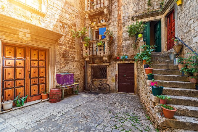 Private Blue Lagoon and Trogir Half-day Speedboat Tour from Split - What kind of day should you expect?