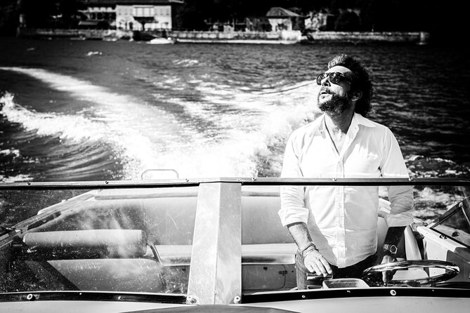 Private Boat Tour with Open Bar Lake Como 7 Pax - Isola Comacina and the chance to swim