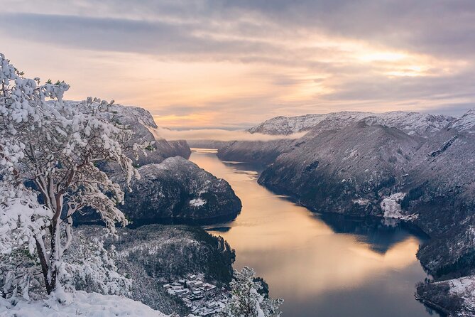Private Cruise: Mostraumen by Zodiac or Lux Pontoon Boat - From Bergen to Vikanes, the journey starts before the boat
