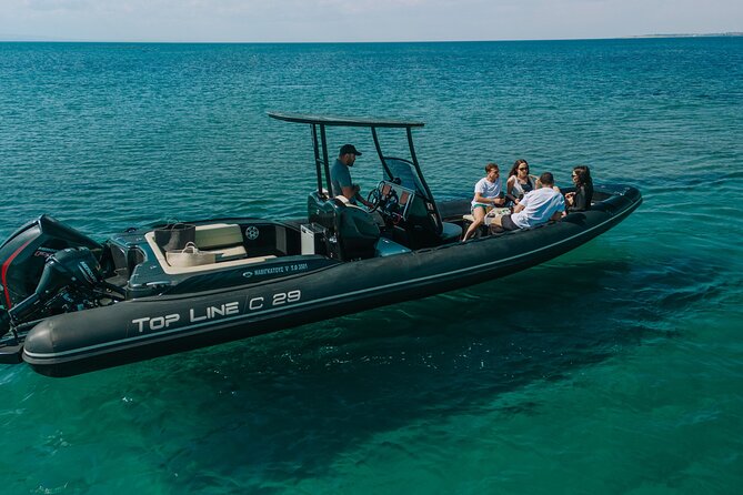 Private Cruise with Speedboat: Kleftiko- Sarakiniko- Sykia cave - Gerakas, 45 minutes beneath the mountain