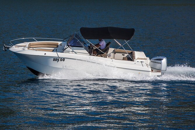 Private Full-Day Tour of Elaphiti Islands by Speedboat - Sikirica Bay and the appeal of an unmarked stop