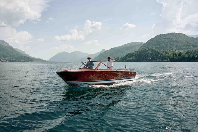 Private Lake Como Wooden Speedboat Tour with Aperitif - Key details before you book