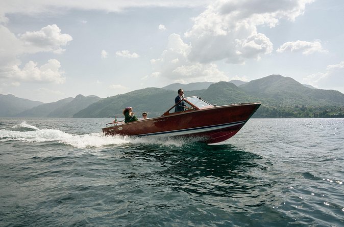 Private Lake Como Wooden Speedboat Tour with Aperitif - Sala Comacina, Ossuccio, and Nesso Falls
