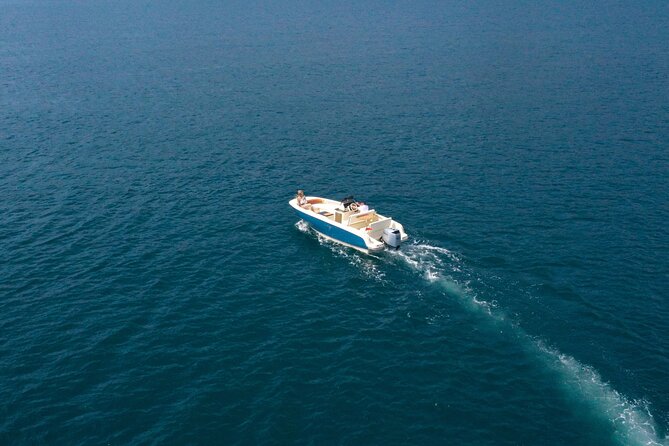 Private Lux 3.5h Speedboat Our Lady of the Rock and Blue Cave - The open-water run toward the Blue Cave