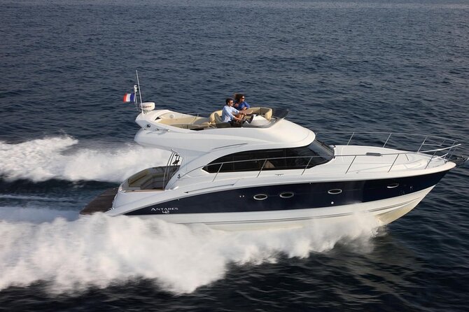 Private Luxury Motor Boat 2, 3 and 4 Hour Charters - Food, drinks, and the floating beach club