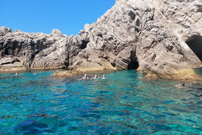Private luxury speedboat tour-Islands, caves, beaches, snorkeling - Mljet is a separate full-day commitment