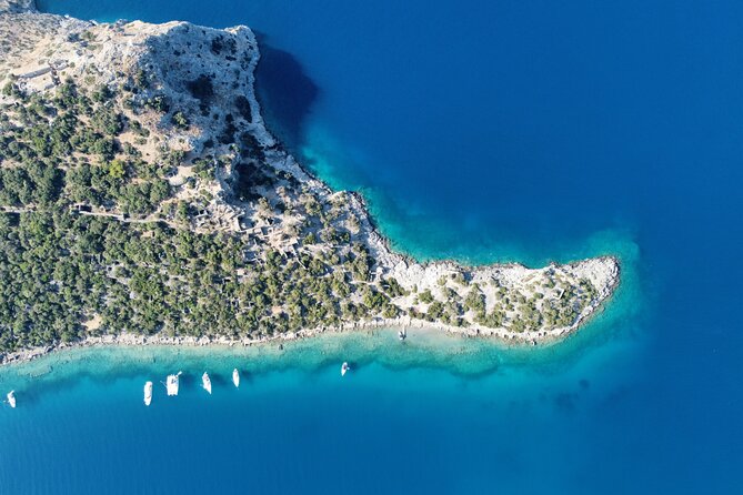 Private Oludeniz Speed Boat Tour - Captains, communication, and the feel of the trip