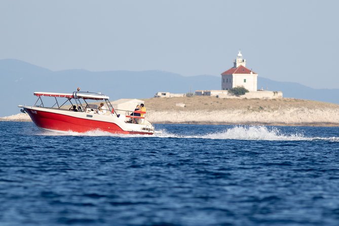 Private Red Rocks and Pakleni Islands beach hopping speedboat tour - The Pakleni Islands change the rhythm of the day